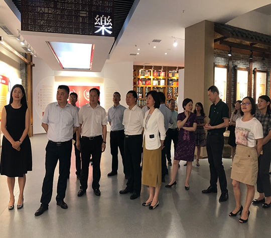 重庆市荣昌区委组织部王忠荣部长一行莅临远达美乐公司考察调研
